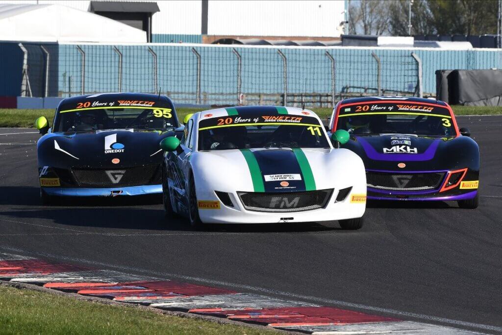Henry Cameron, Fox Motorsport, Ginetta G40 Junior, Ginetta Junior Championship, Donington Park (credit: JEP);