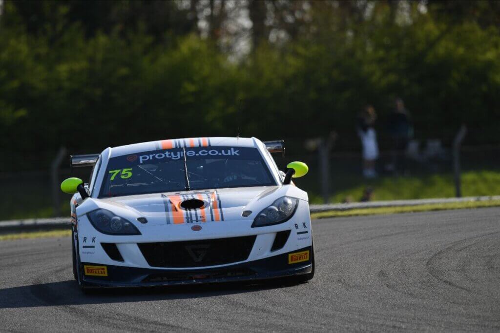 James Rolling, Fox Motorsport, Ginetta G56 GTP8, Ginetta GT Championship, Donington Park (credit: JEP)