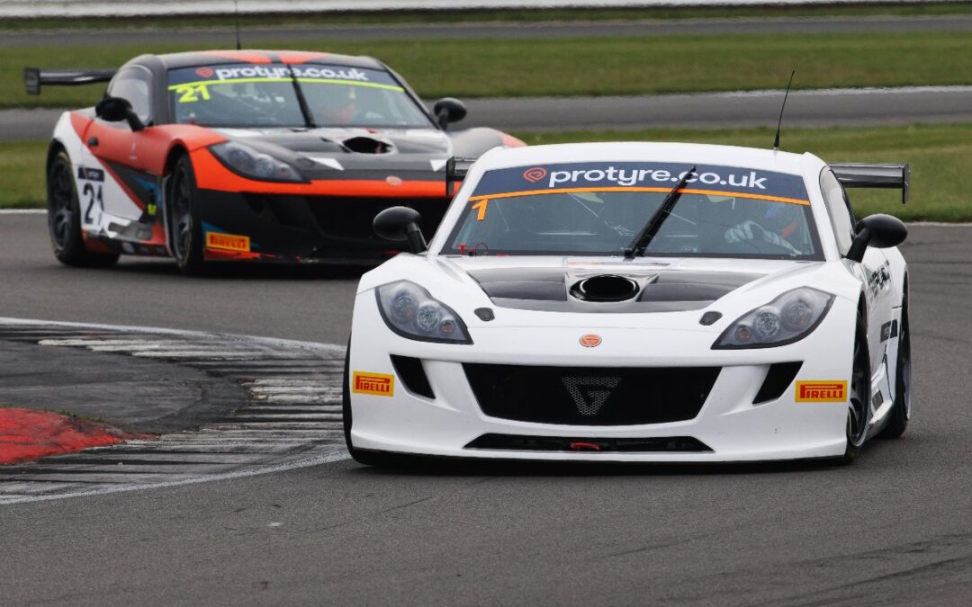 Fox Motorsport score Ginetta podium treble at Silverstone