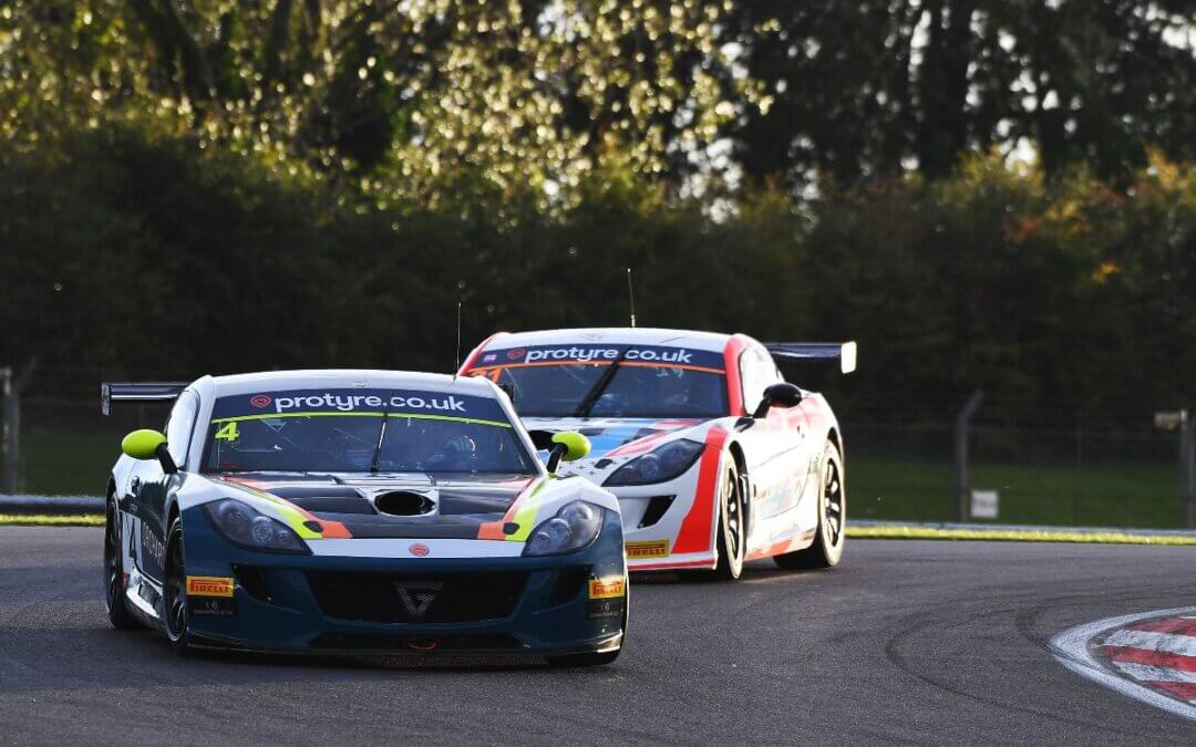 Fordham and Cameron put Fox Motorsport on Donington podium