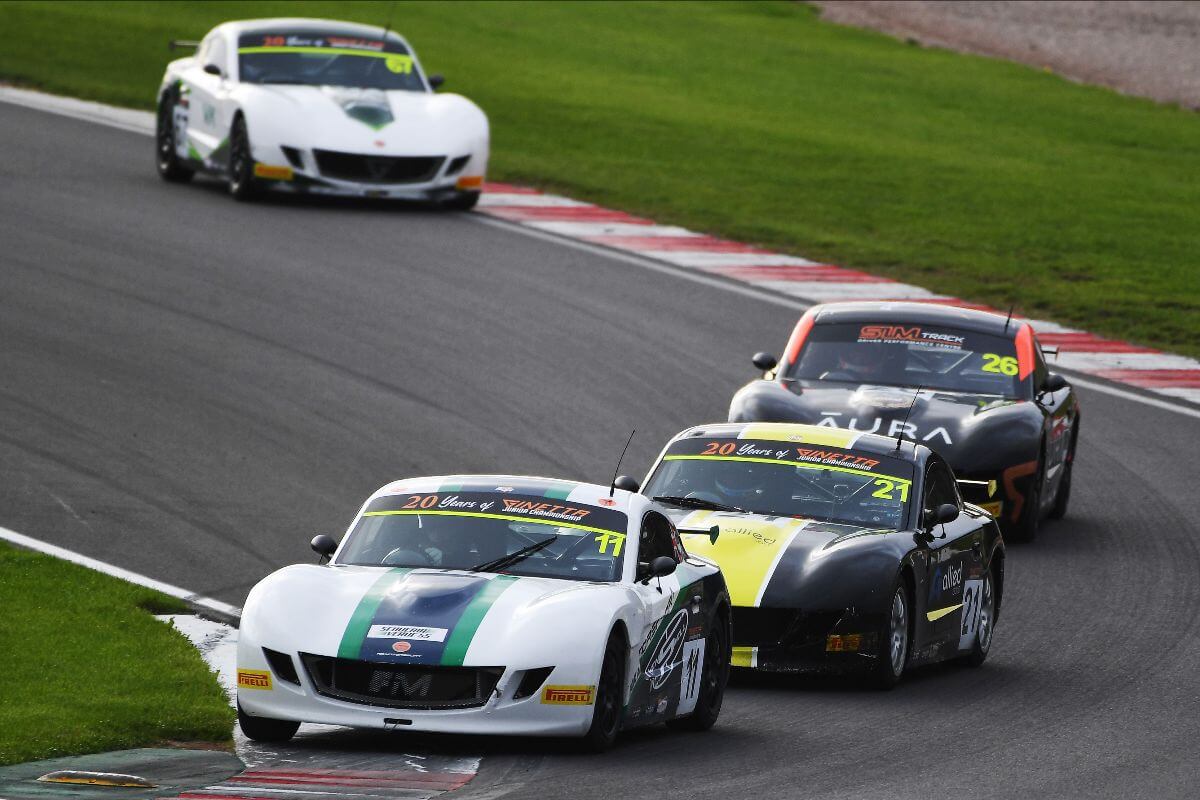 Henry Cameron, Fox Motorsport, Ginetta G40 Junior, Ginetta Junior Championship, Donington Park (credit: JEP)